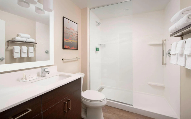 1 Bedroom Double Suite