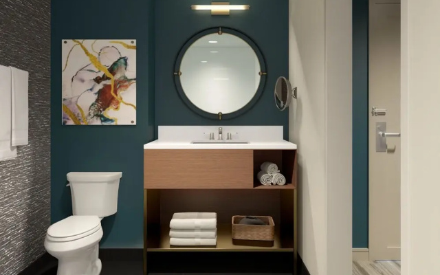 1 Bedroom Deluxe Suite