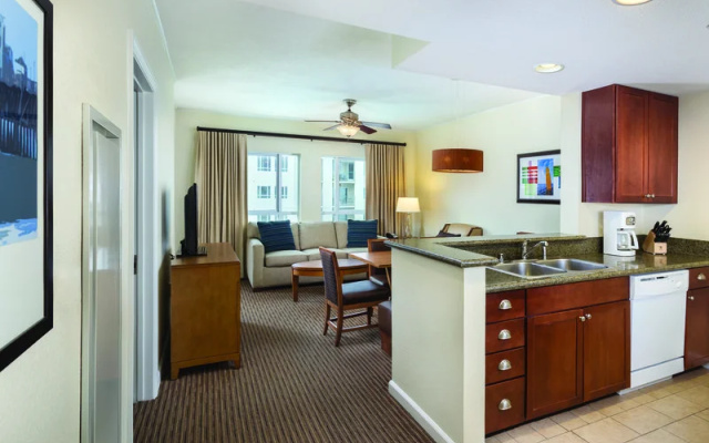 1 Bedroom Standard Double room with balcony