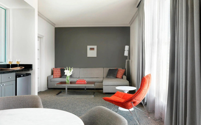 1 Bedroom Double Suite with city view