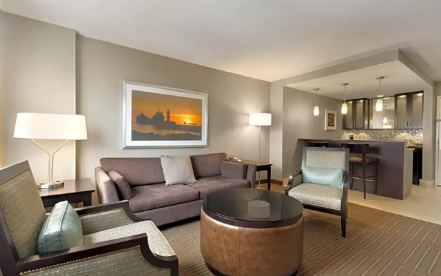 1 Bedroom Suite with lake view