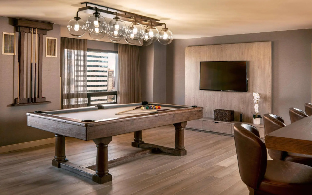 1 Bedroom Presidential Double Suite