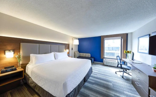 1 Bedroom Suite