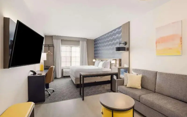 Double Suite