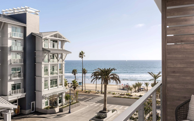 Standard Double room with ocean view