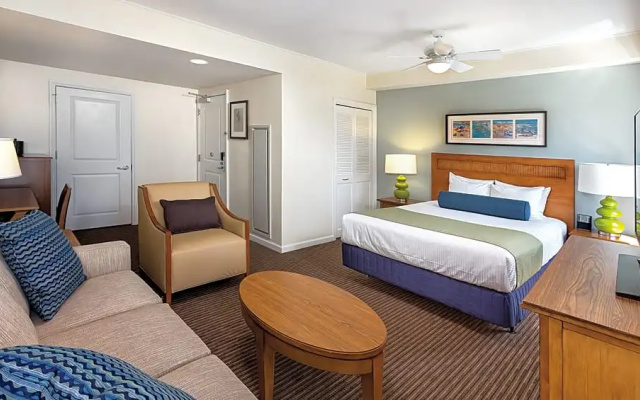 Standard room with city view
