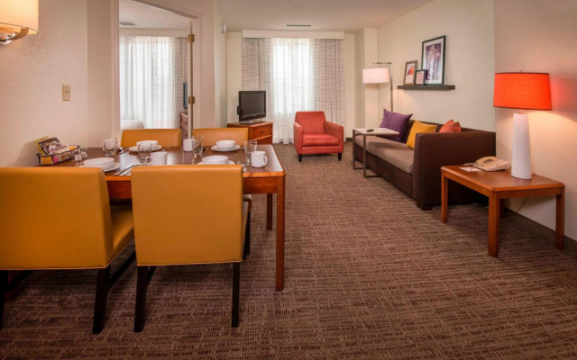 2 Bedrooms Suite