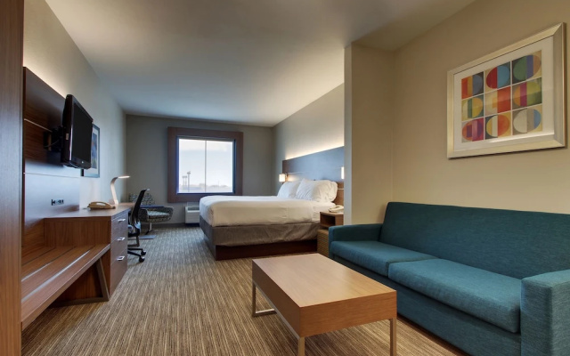 1 Bedroom Suite