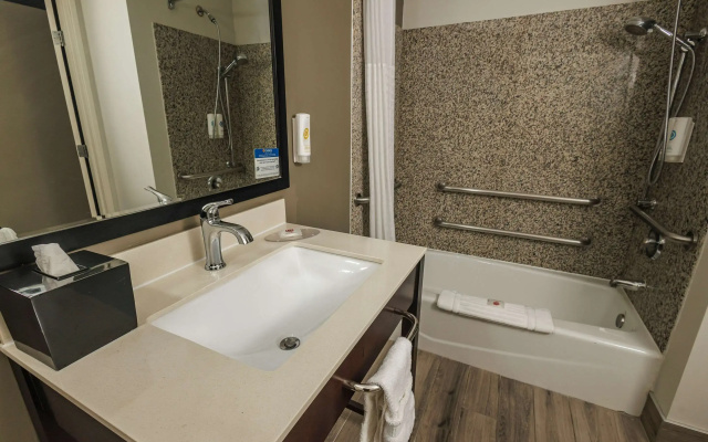 Double Suite
