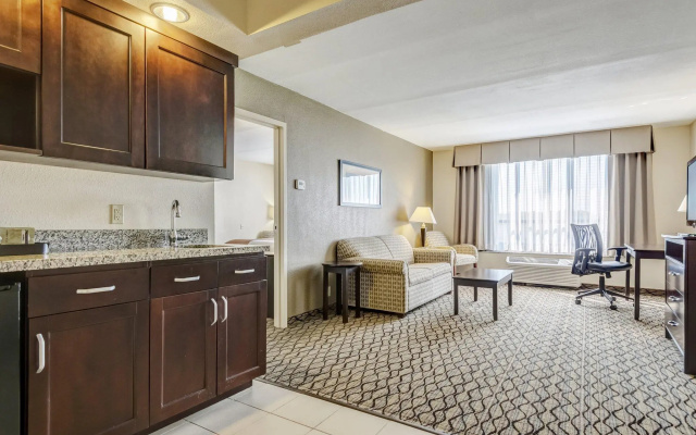 Double Suite