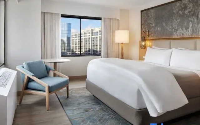 Premier room