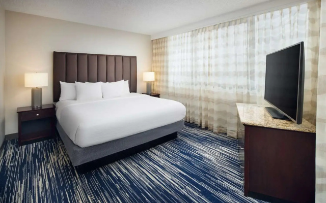Suite with balcony