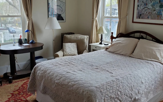 Comfort room