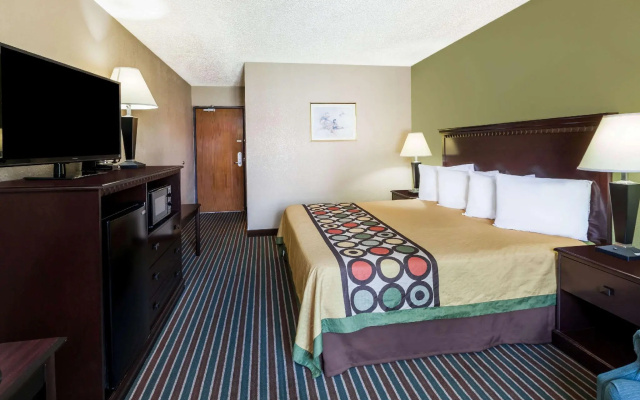 Standard Double room with pool view