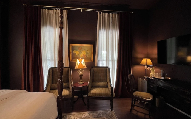 Superior Suite