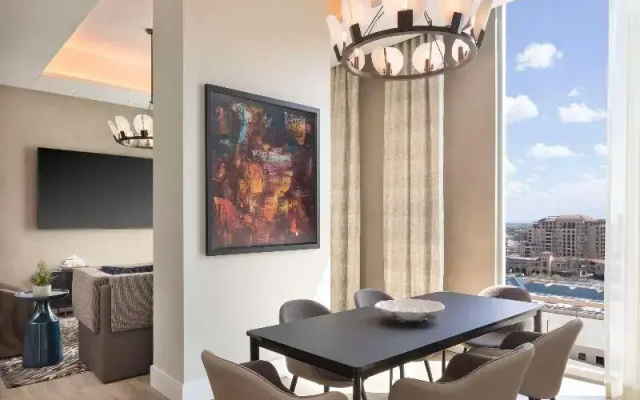 Penthouse Suite with view
