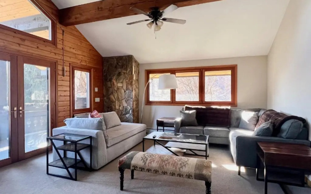 Superior Chalet