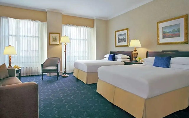 Deluxe Accessible Quadruple room