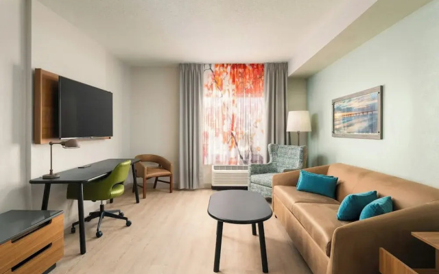 Mobility Accessible Double Suite