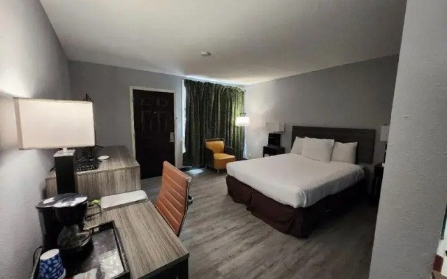 Quadruple Suite