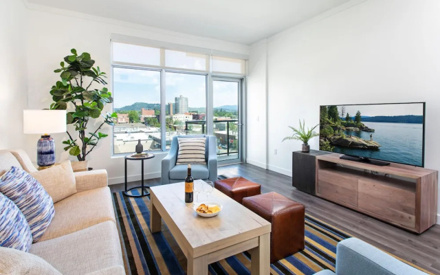 Standard Double room with balcony and with mountain view