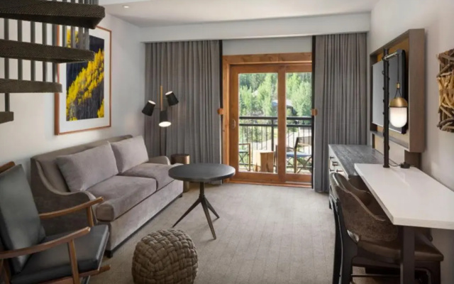 Apartment with balcony