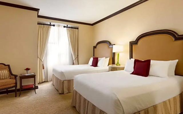 Classic Quadruple room