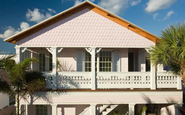 Standard Double room with balcony and with pool view