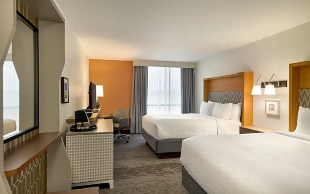 1 Bedroom Quadruple Suite