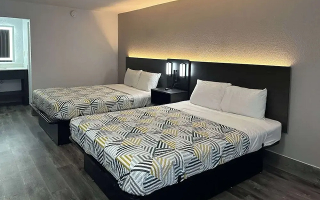 Deluxe Quadruple room