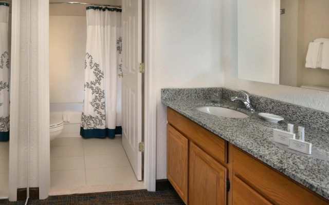 2 Bedrooms Suite