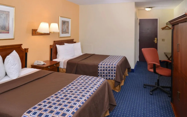 Standard Quadruple room with balcony