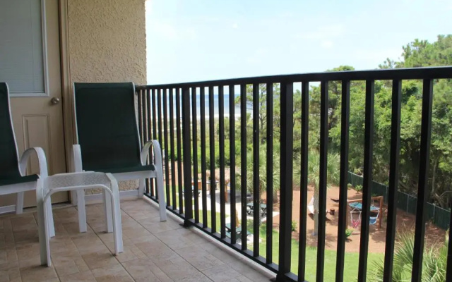 3 Bedrooms Apartment