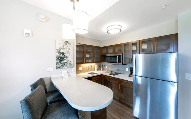 1 Bedroom Double Suite