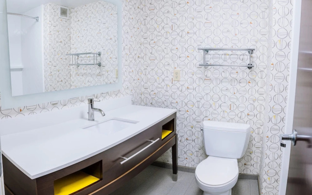 1 Bedroom Suite