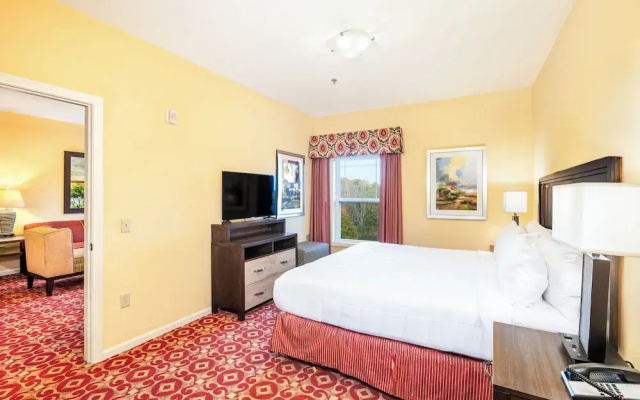 1 Bedroom Suite with view
