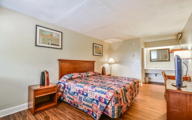 Economy room