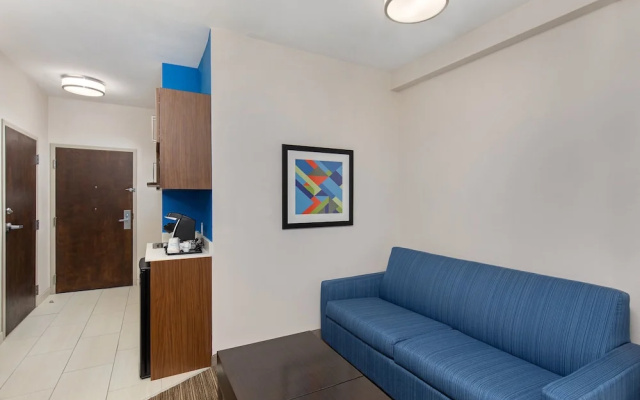 Double Suite