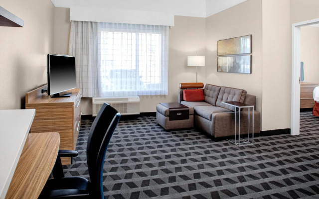 1 Bedroom Double Suite