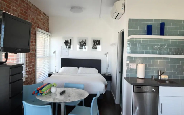 Studio Suite oceanfront
