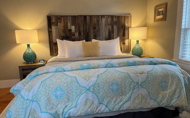 Premier room