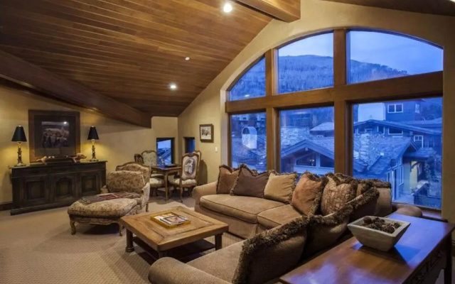 5 Bedrooms Standard room