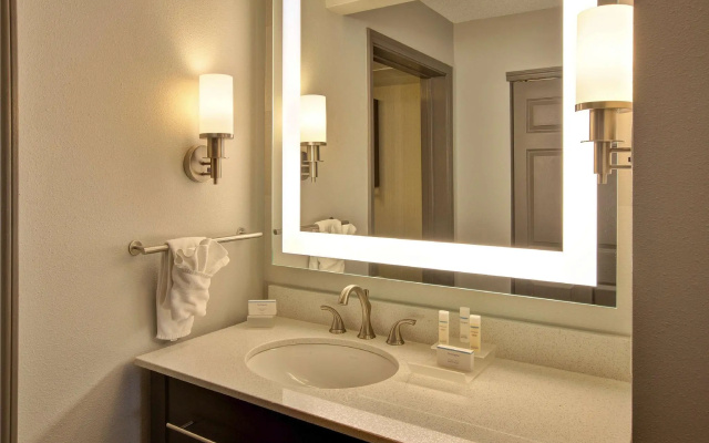 1 Bedroom Double Suite