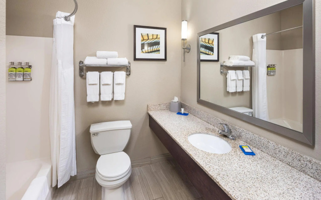 Quadruple Suite