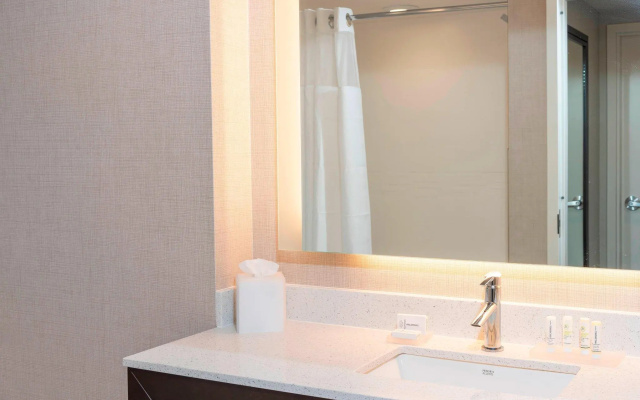 2 Bedrooms Double Suite
