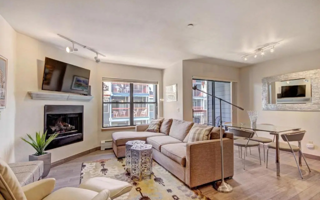 Superior Apartment