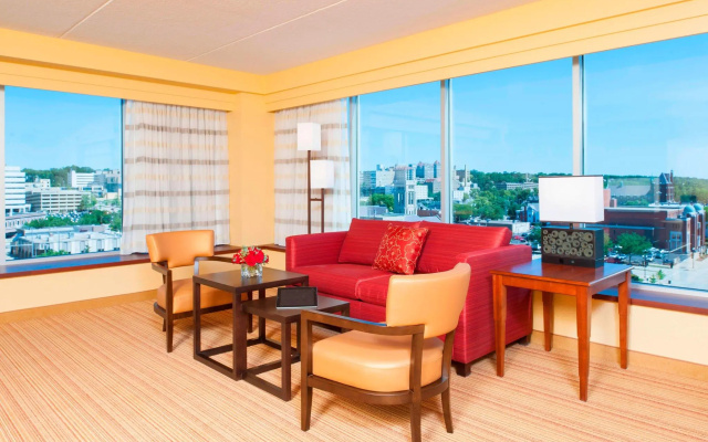 2 Bedrooms Double Suite