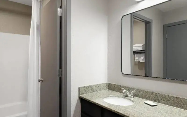 1 Bedroom Suite with balcony