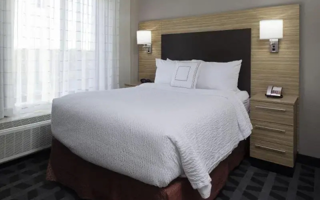 Quadruple Suite