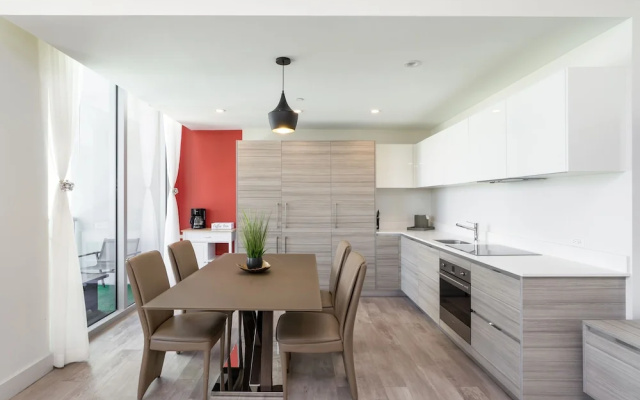 1 Bedroom Standard room with balcony and with partial view
